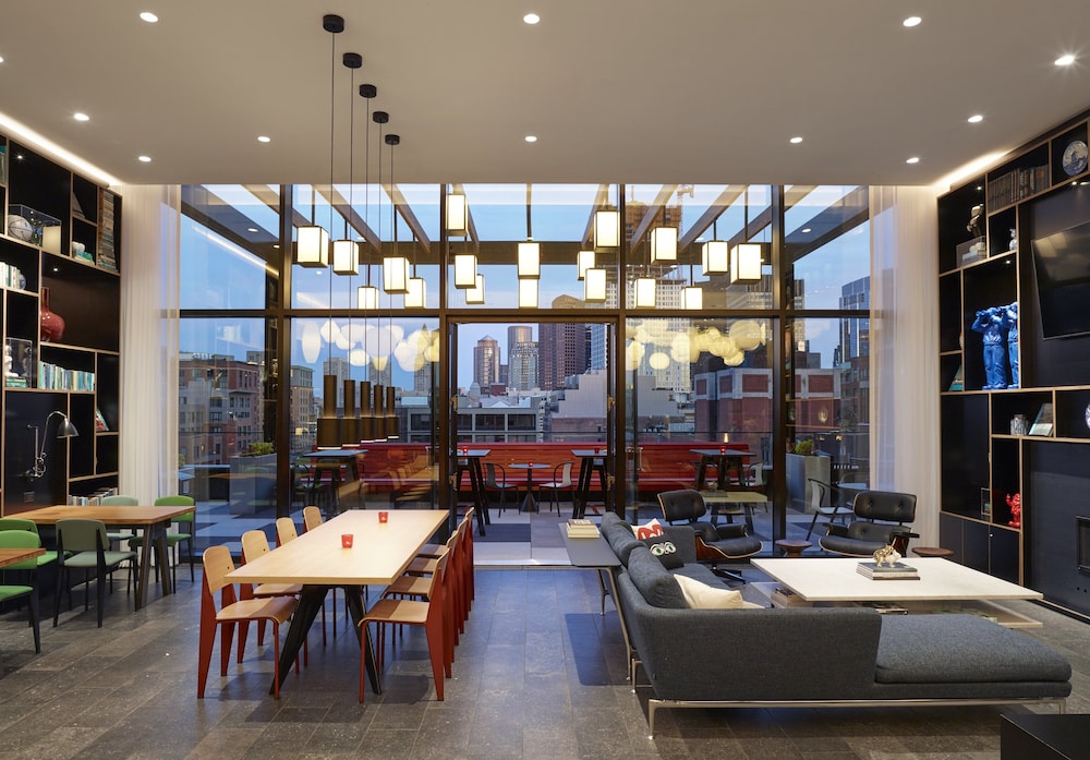 citizenM Boston North Station 37/57