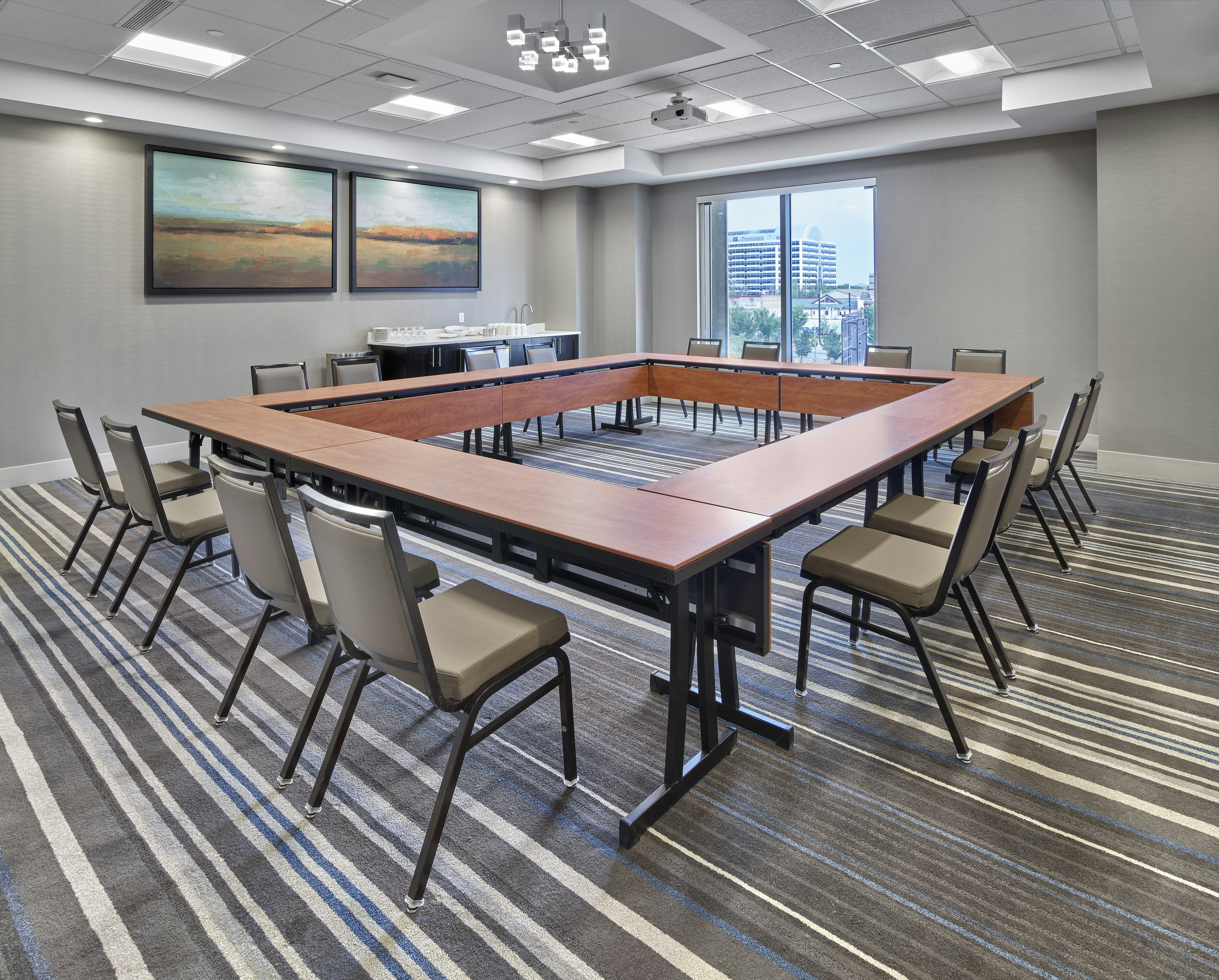 DoubleTree by Hilton Edmonton Downtown 45/50