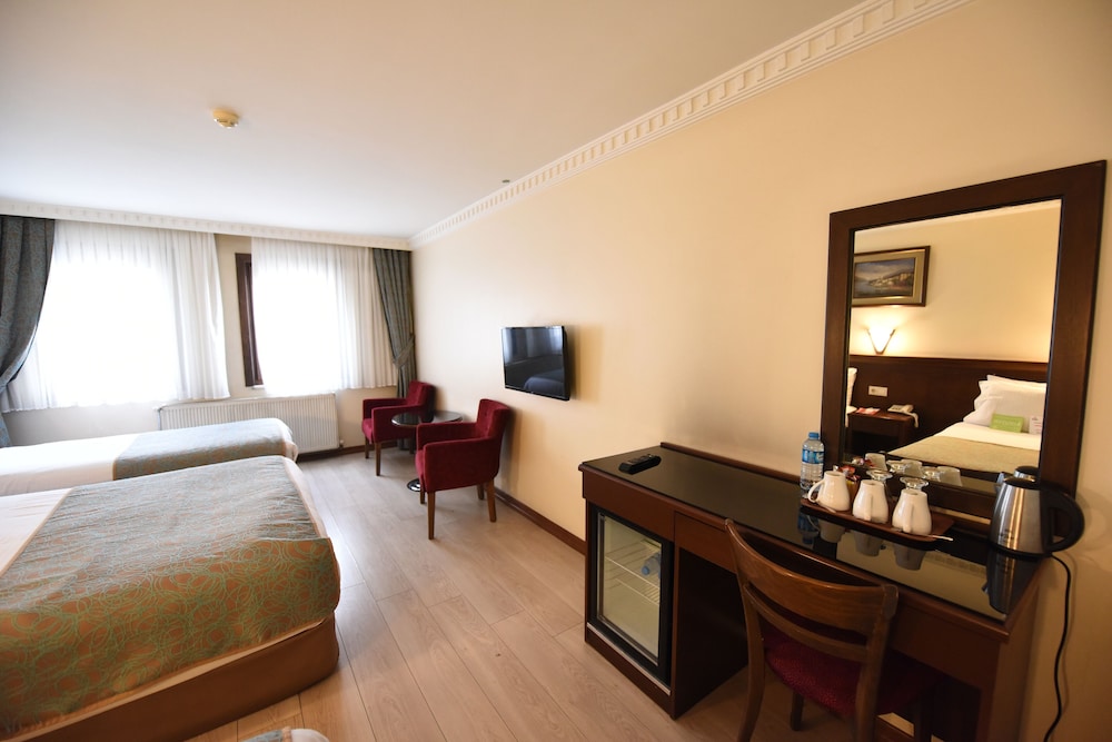 Asal Hotel 19/39