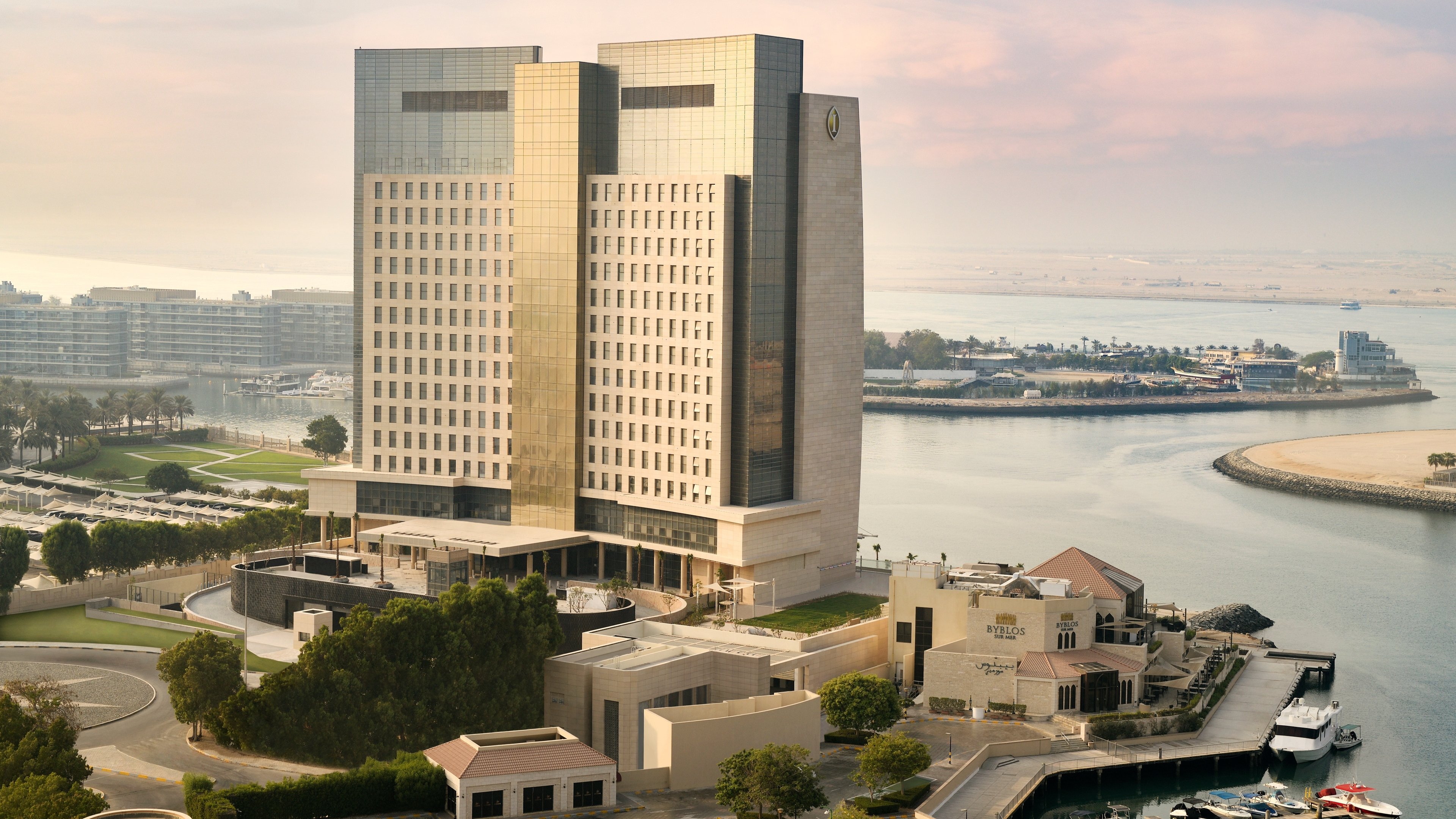 INTERCONTINENTAL ABU DHABI RESIDENCE 2/65