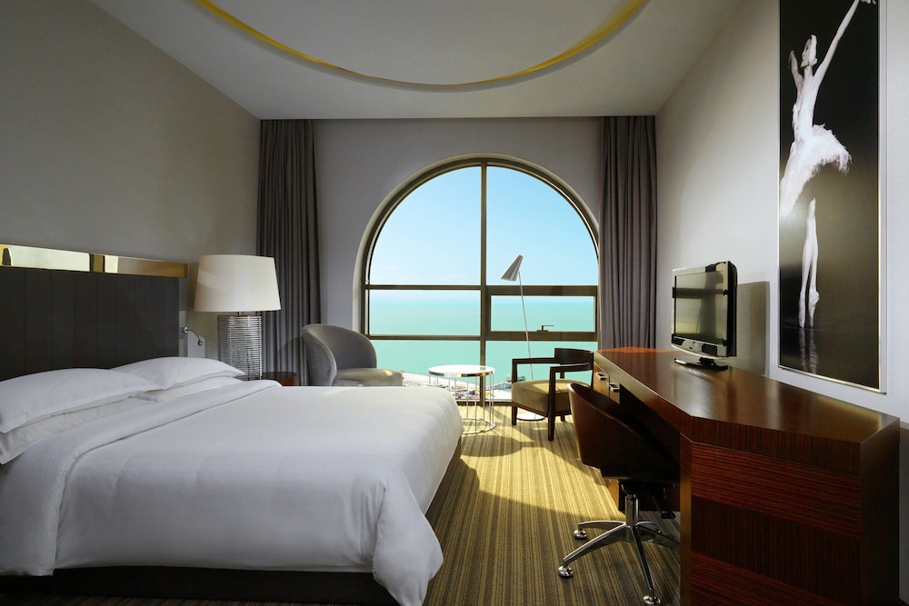 SHERATON BATUMI HOTEL 16/63