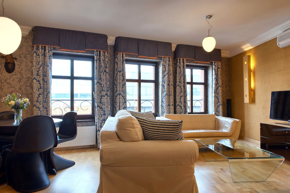 Sleepwalker Boutique Suites 49/79