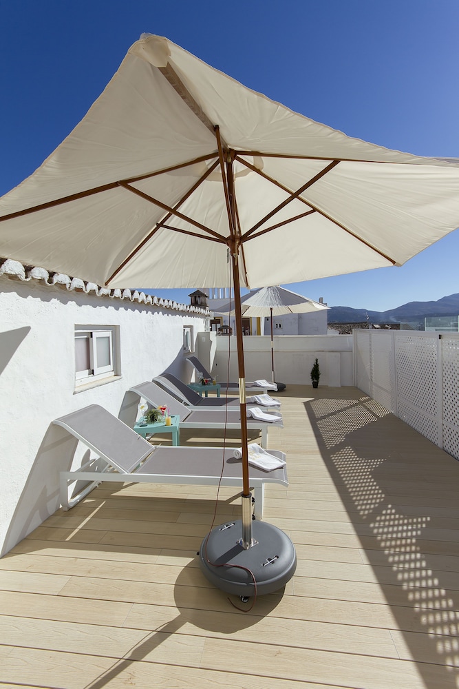 Hotel El Tajo and Spa 40/65