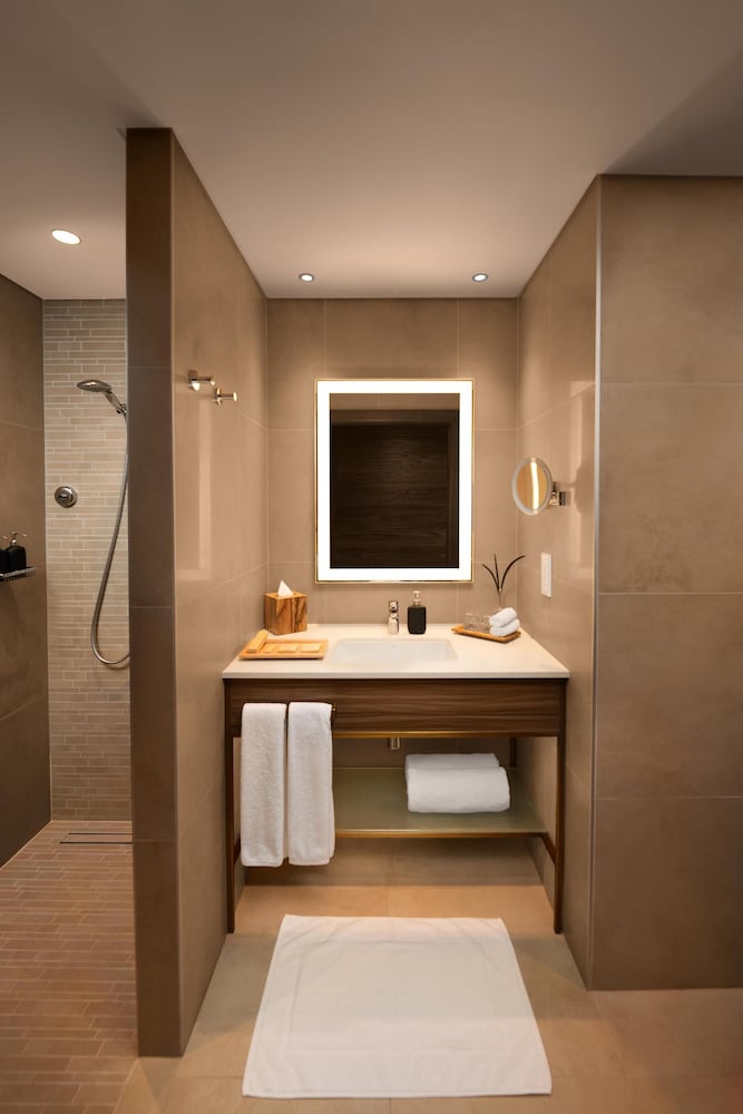 Deluxe, Twin Beds, Sea View