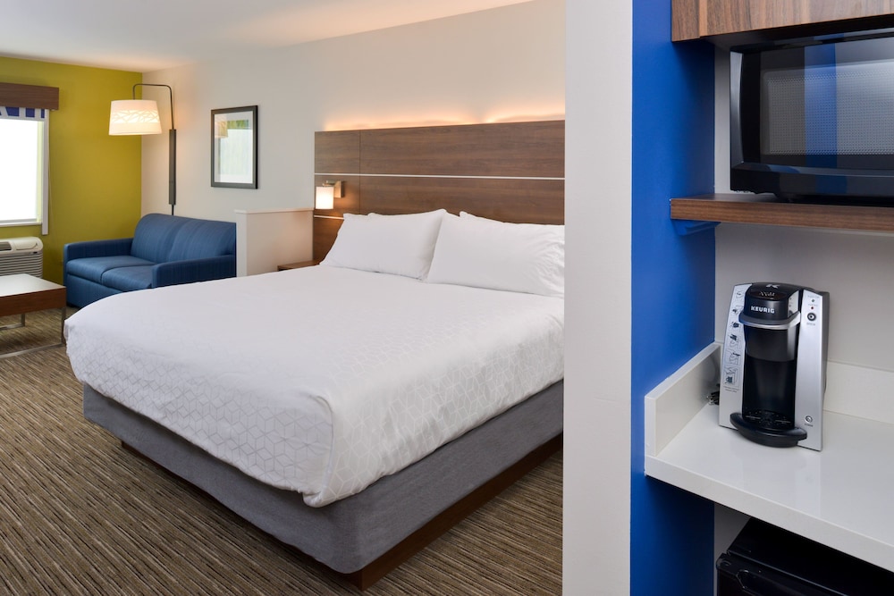Holiday Inn Express And Suites Ottumwa 16/67