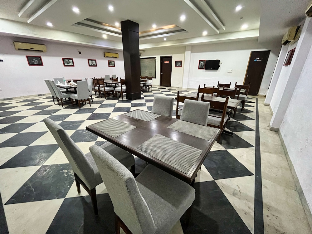 Clarks Inn Express Jaipur 38/60