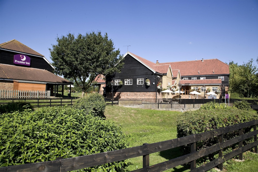 Premier Inn Basildon (East Mayne) 18/22