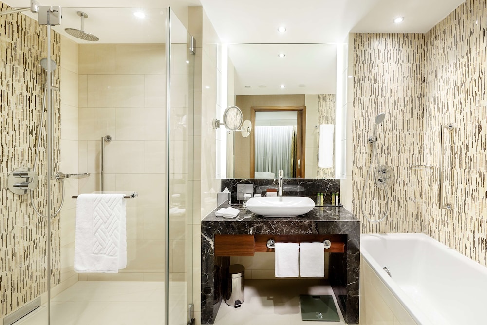 DoubleTree By Hilton Hotel and Conference Centre Warsaw 21/67