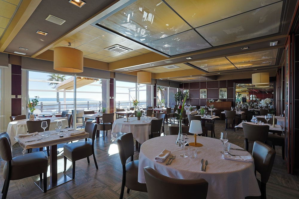 HOTEL MEDITERRANEE 25/42