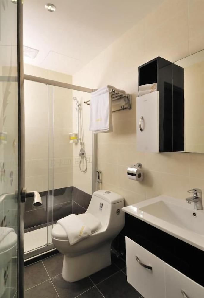 Ernes Hotel Bayu Mutiara 18/18