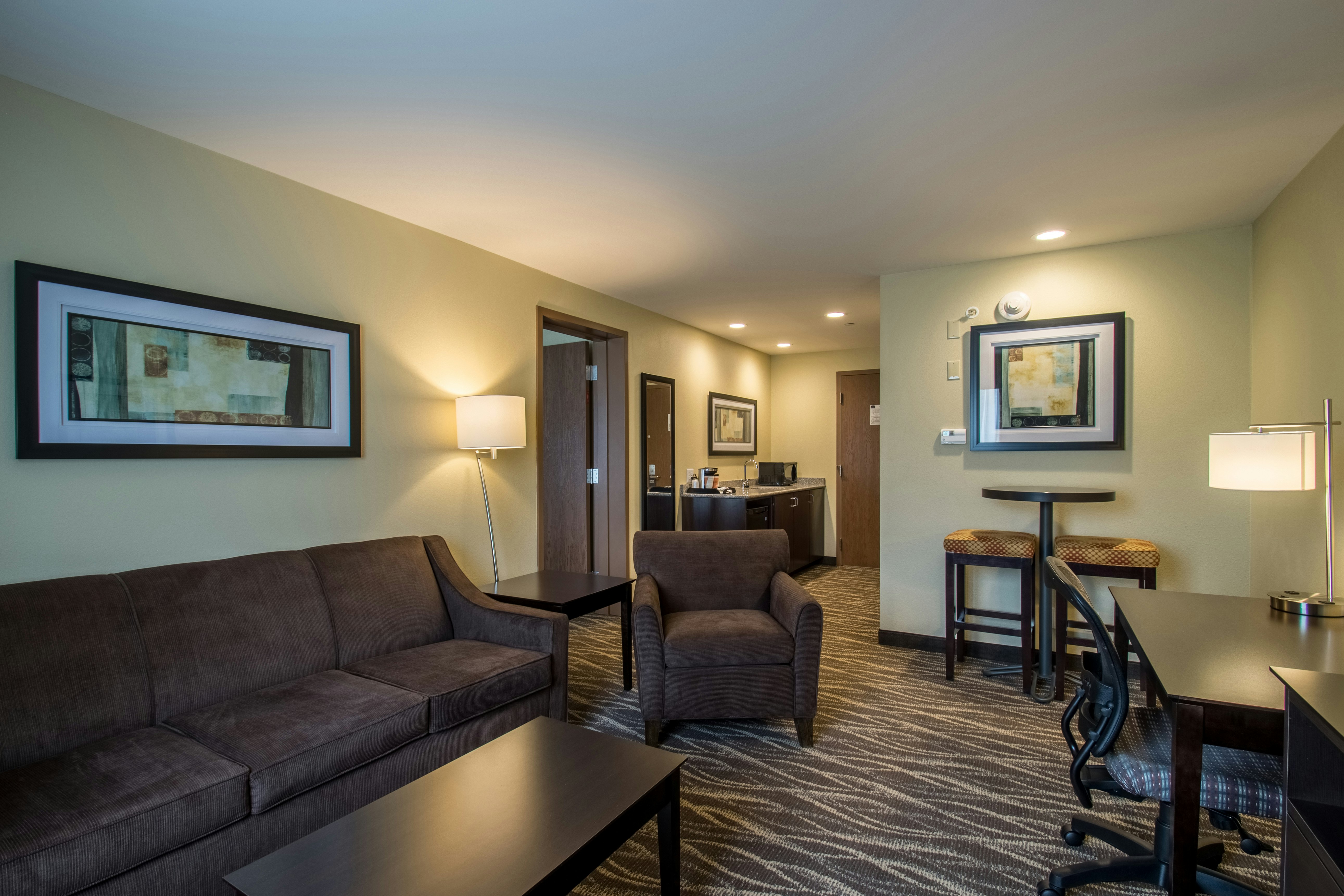 Cobblestone Inn & Suites - St. Mary S 32/57