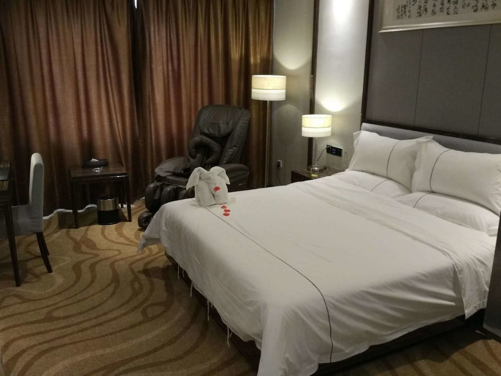 Luoyang Yihe Hotel 8/17