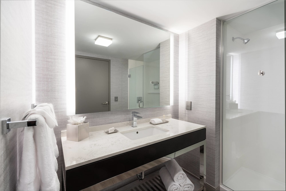 Residence Inn Boston Downtown South End 11/45