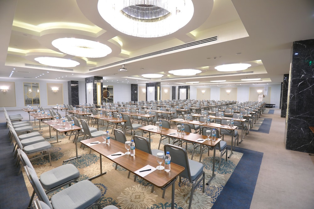 Park Dedeman Adiyaman 18/25