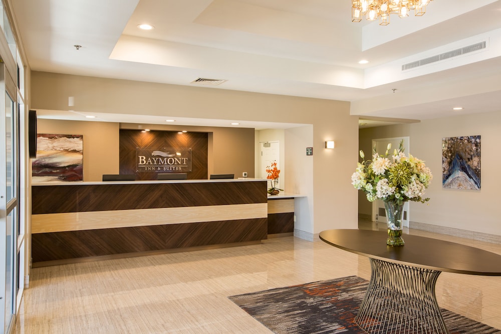 Baymont By Wyndham Albuquerque Airport 10/66