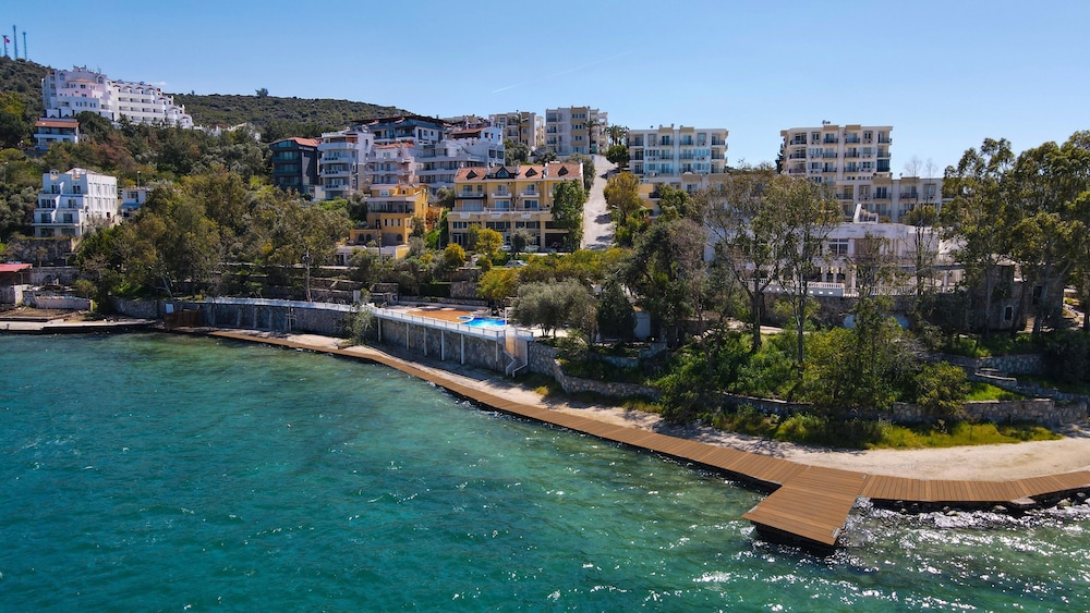 Roseira Beach Resort 27/43