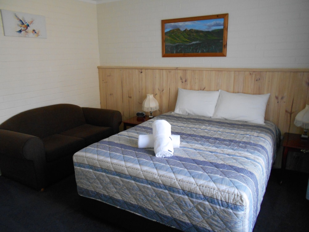 GRAMPIANS VIEW COTTAGES AND UNITS 13/64