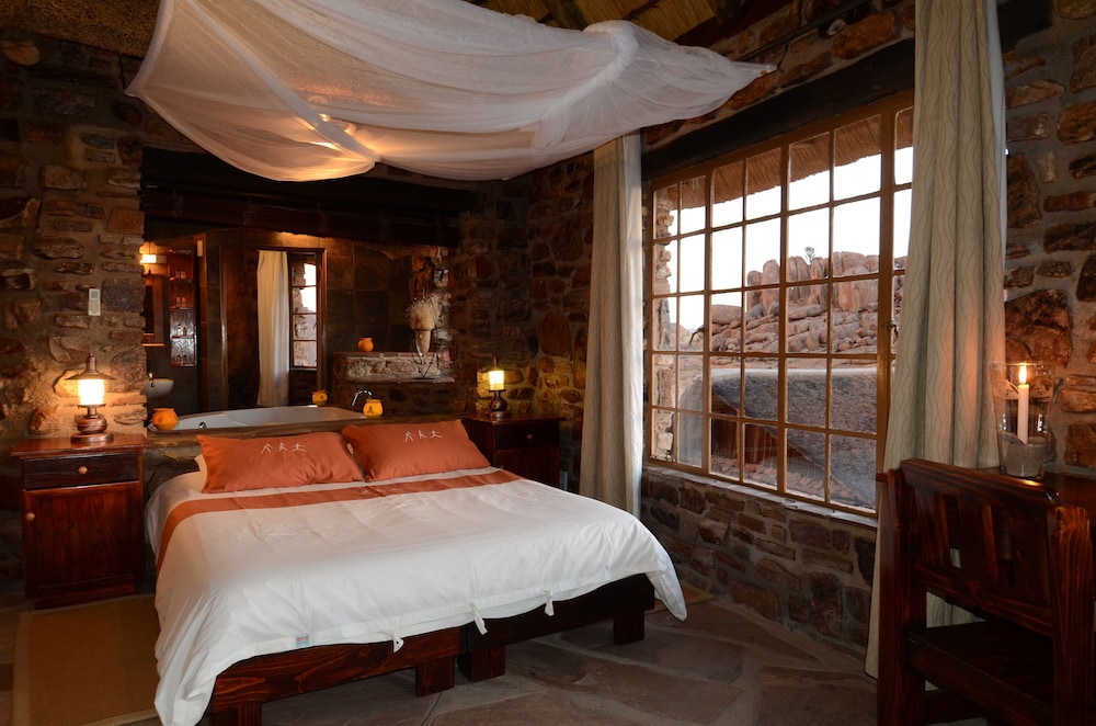 Canyon Lodge 14/64