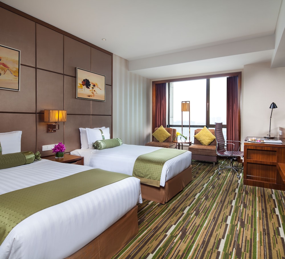 Crowne Plaza Shanghai Jinxiu by IHG 20/74