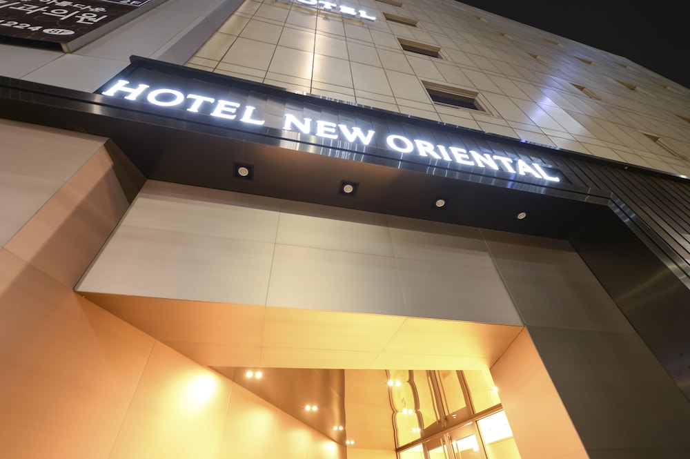 NEW ORIENTAL HOTEL 1/50
