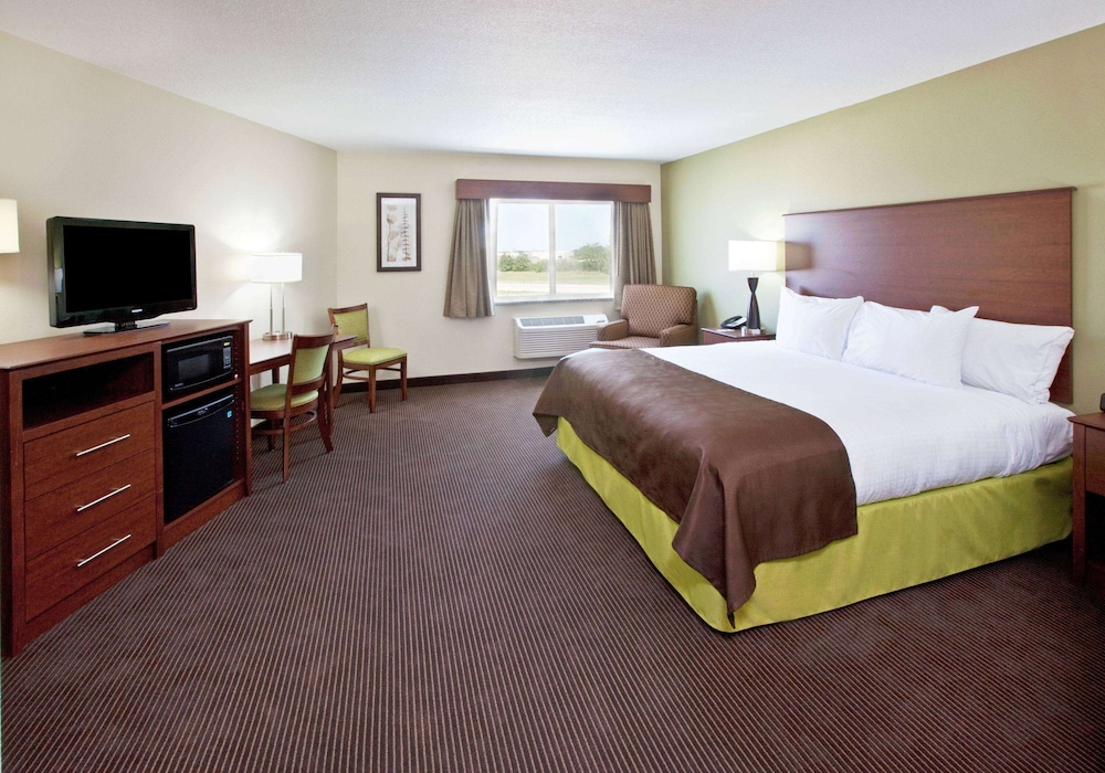 Americinn By Wyndham Osage 18/48