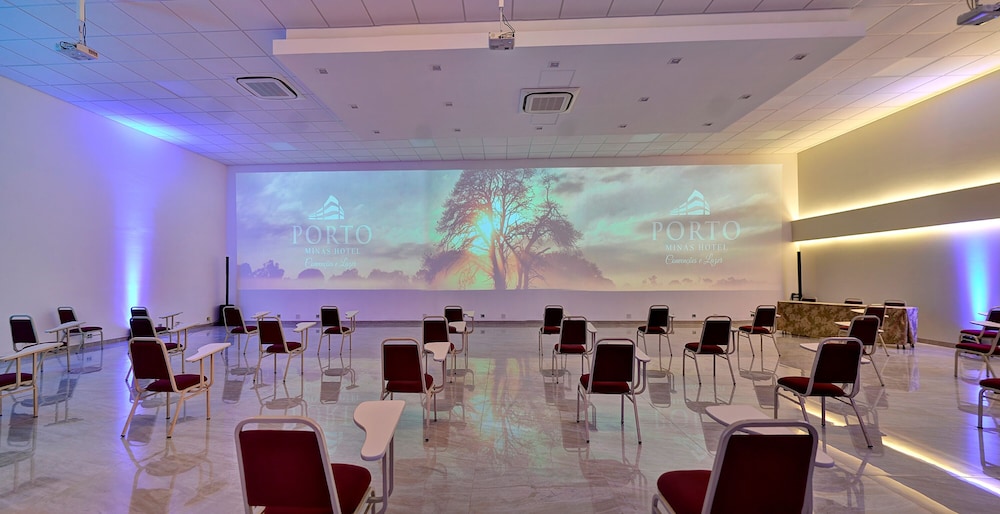 Porto Minas Hotel e Convencoes 69/71