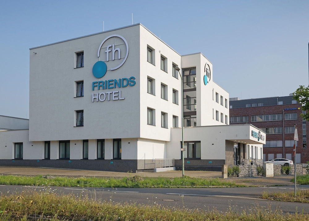 Friends Hotel Dusseldorf-Airport Ratingen 5/16