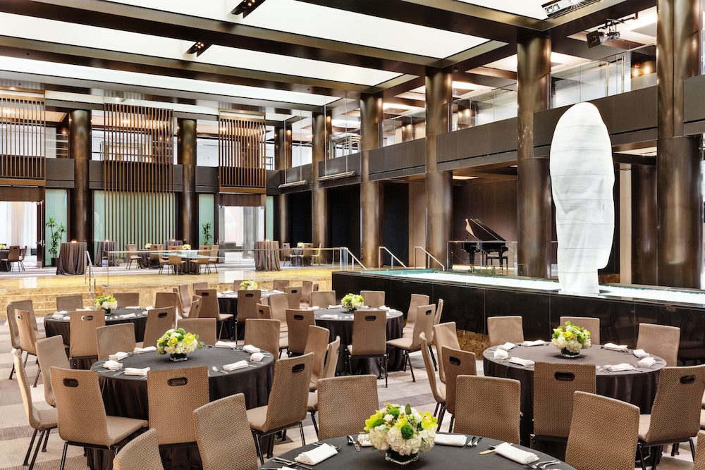 Hyatt Grand Central New York 72/88