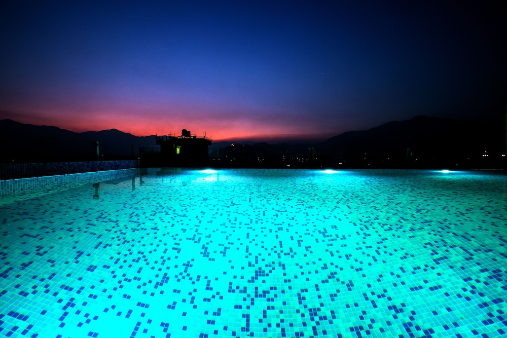 Beautiful Kathmandu Hotel 36/50