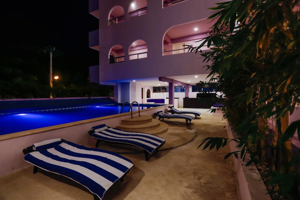 Hotel Kavia 40/41