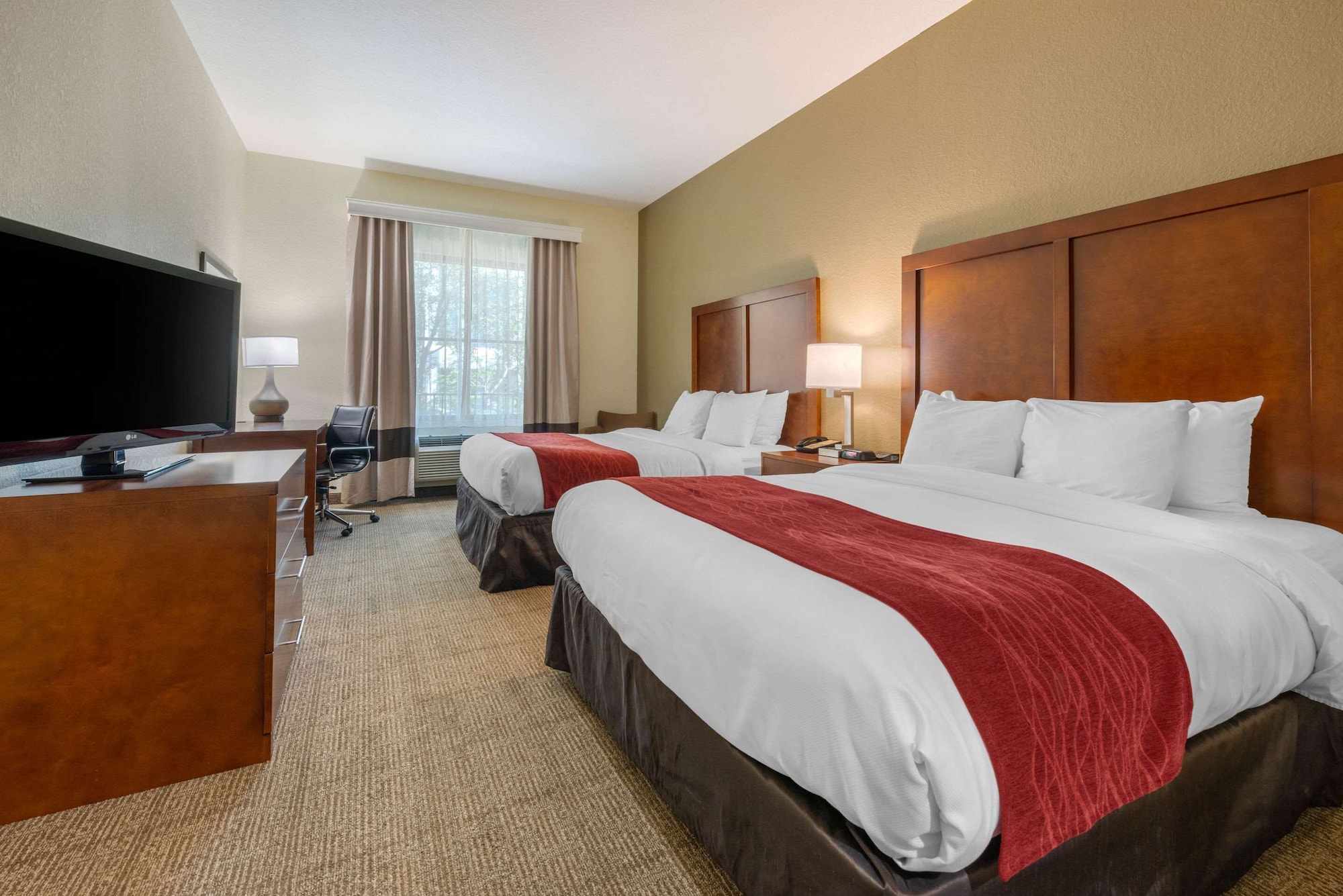 Standard, 2 Queen Beds
