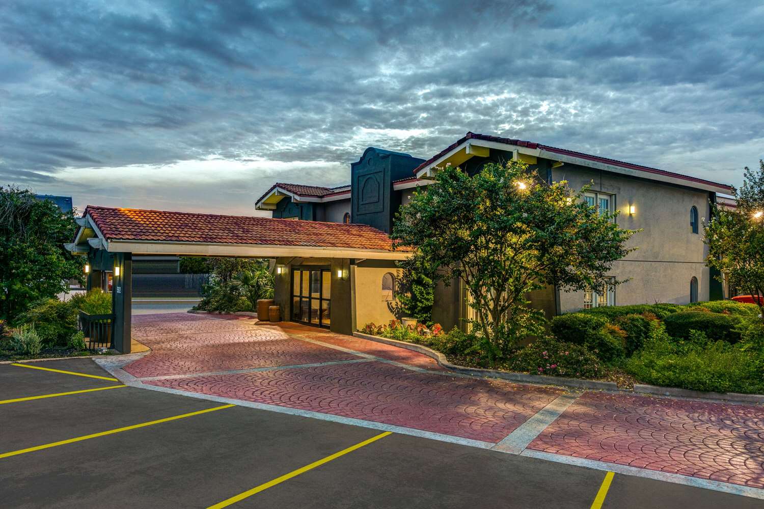 Baymont by Wyndham Austin University Area 19/22