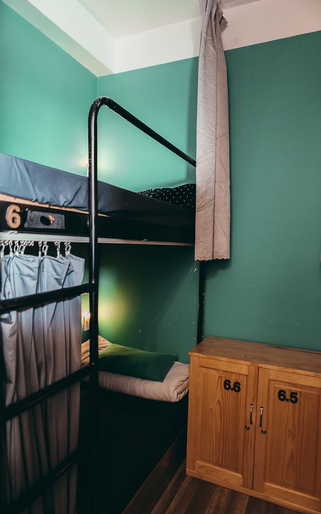 Pi Hostel 51/73
