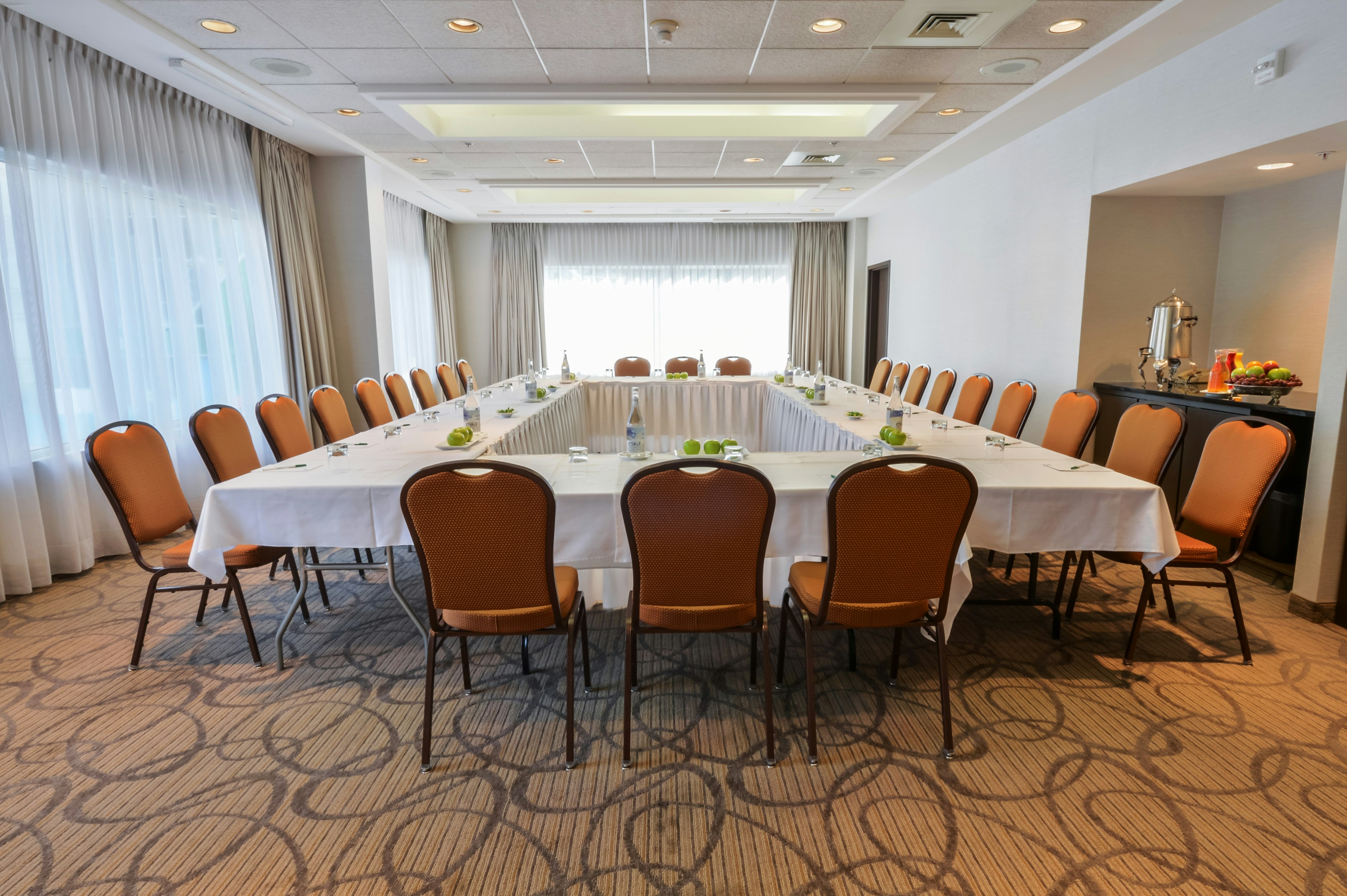 Holiday Inn Montreal Centre-Ville Downtown 58/70
