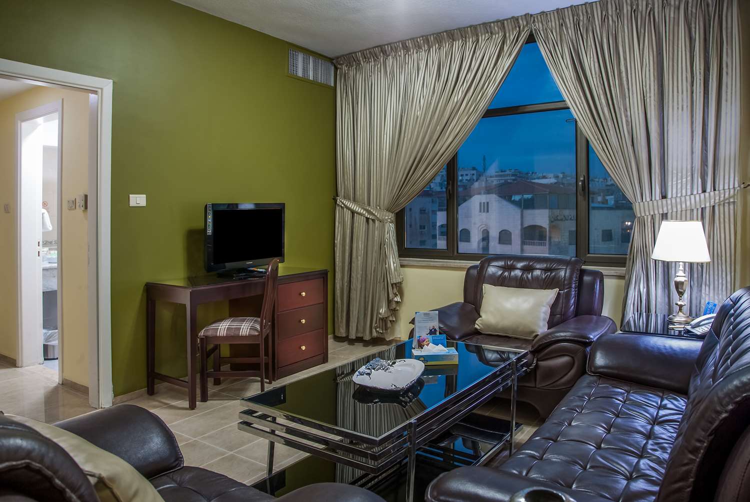 Days Inn by Wyndham Hotel Suites Amman 36/49