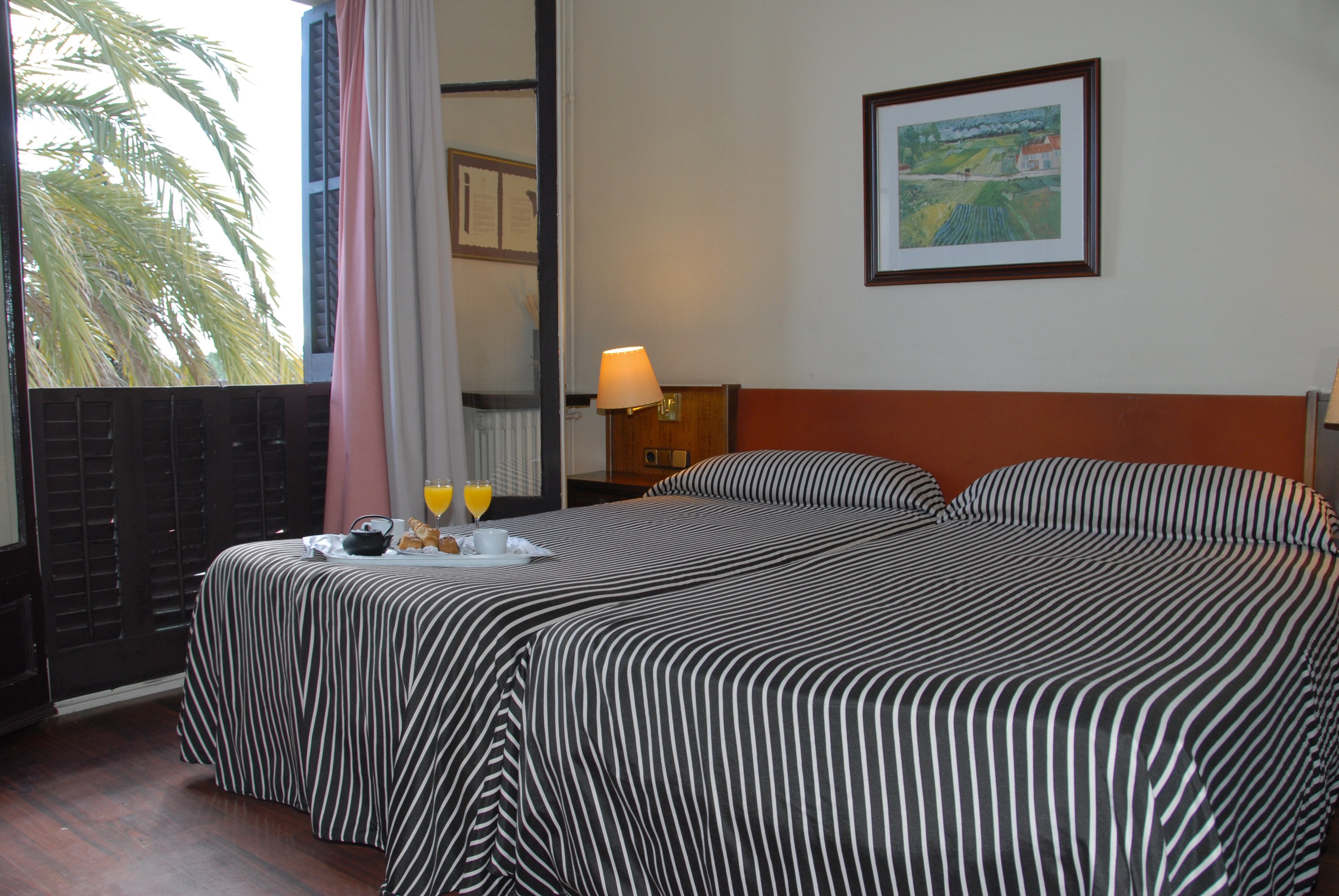 Hotel El Castell 6/48