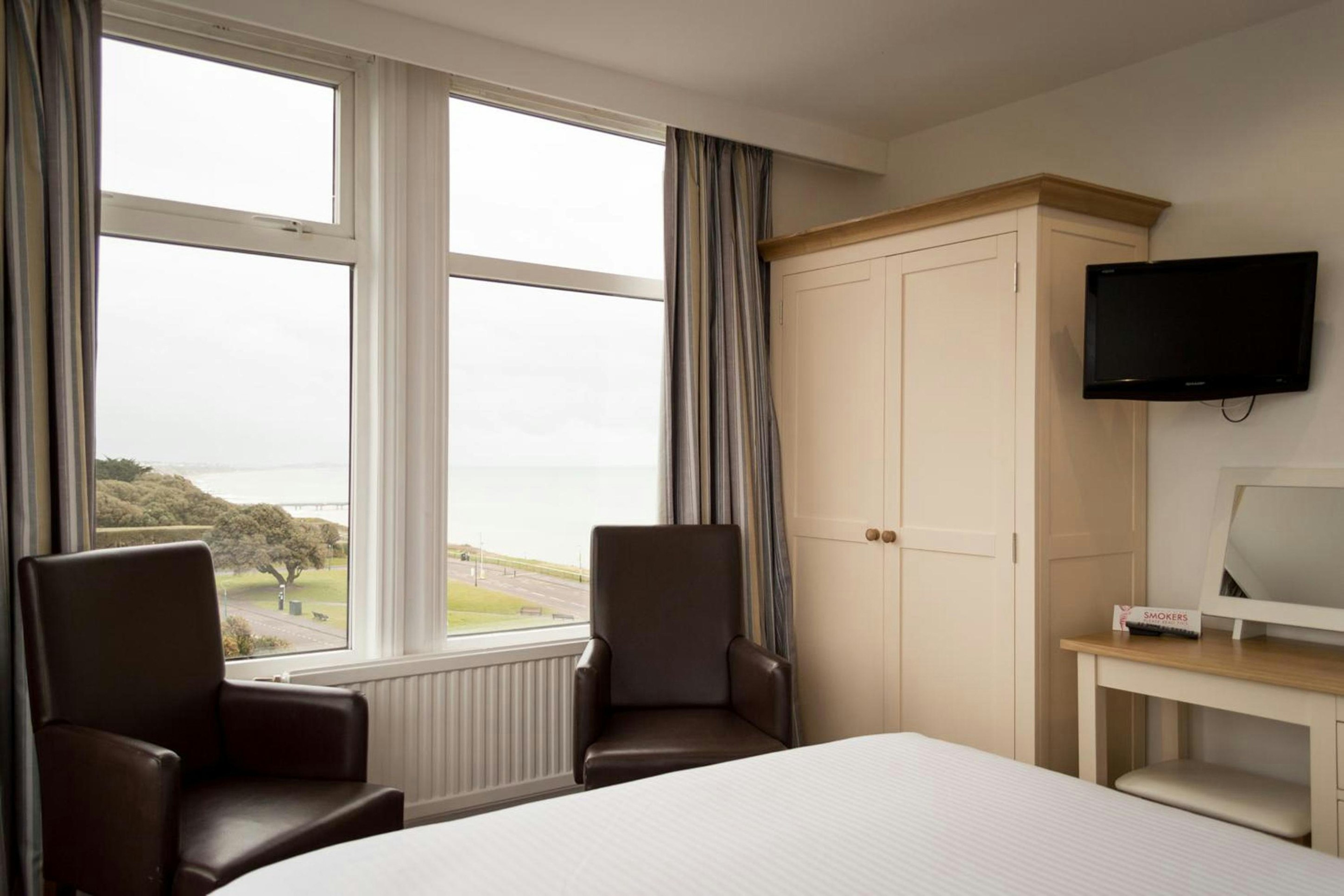Ocean Beach Hotel & Spa 15/35