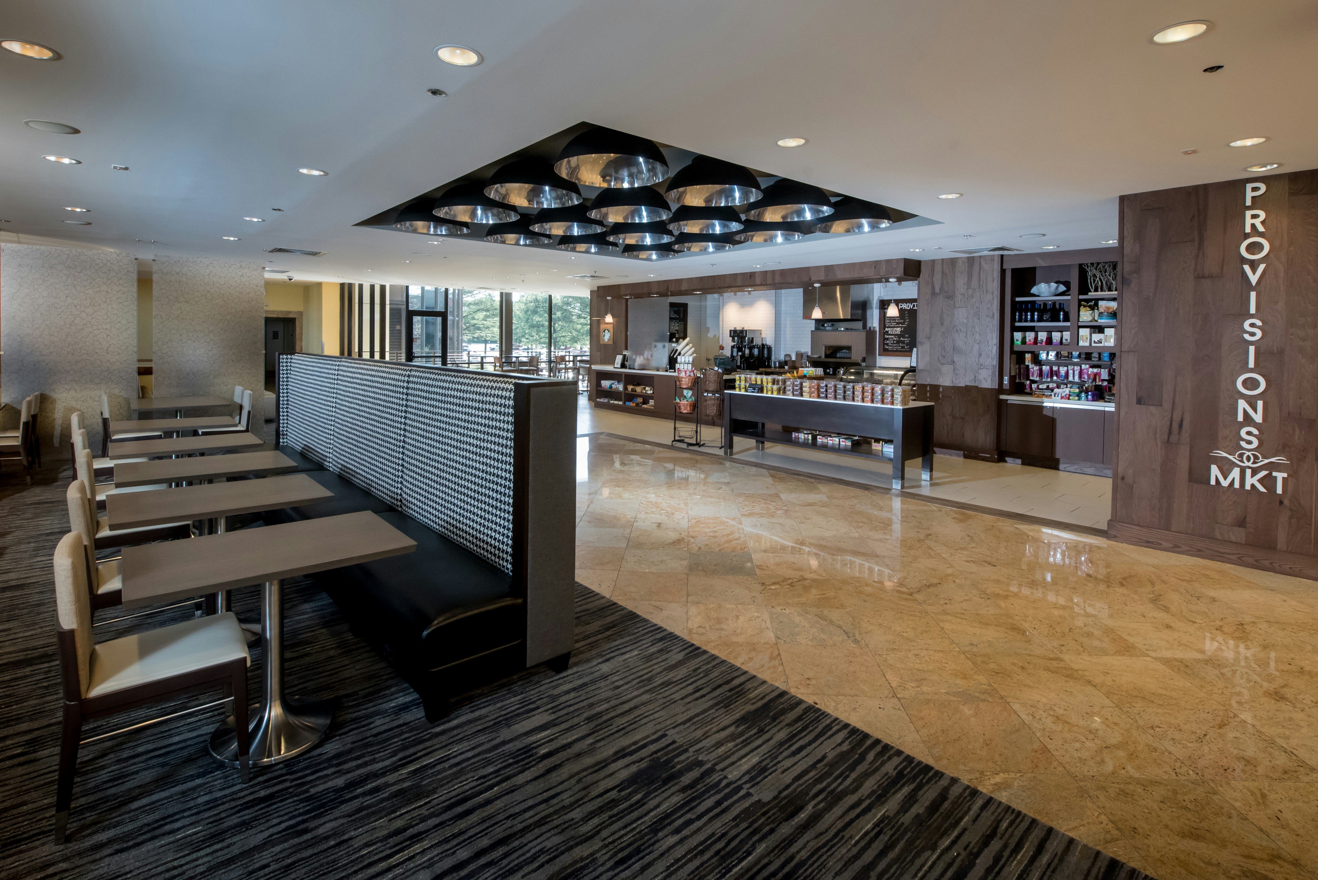 Hilton Memphis 13/50