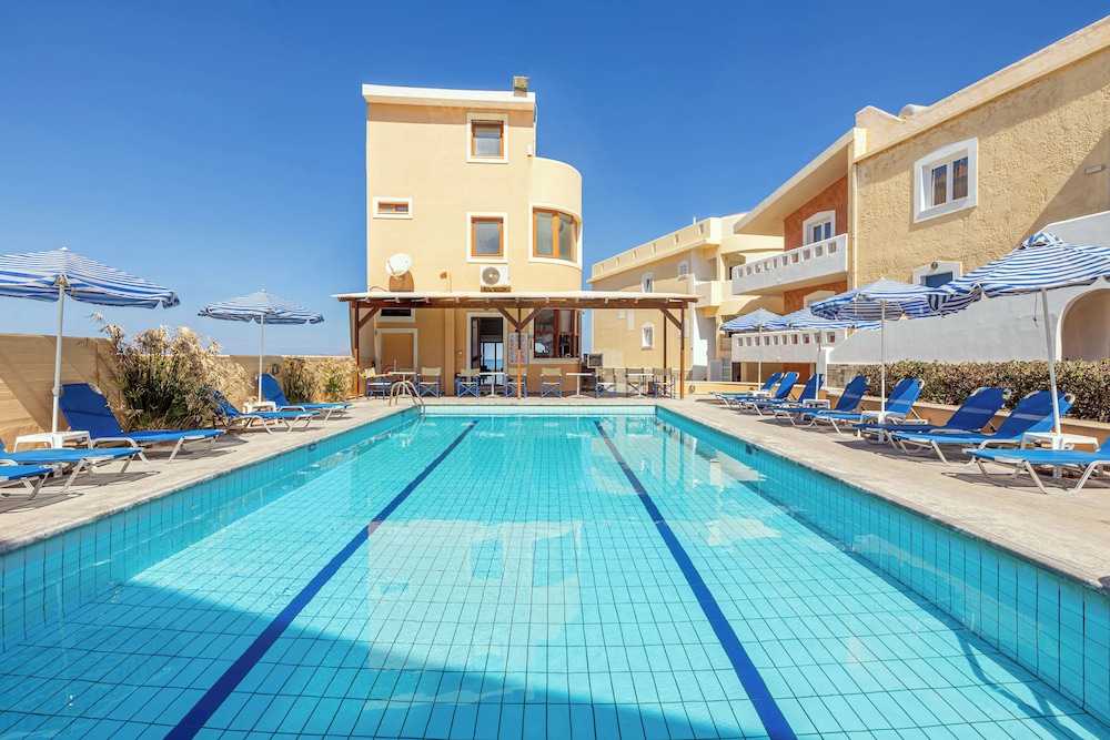Niros Beach Apartments 35/58