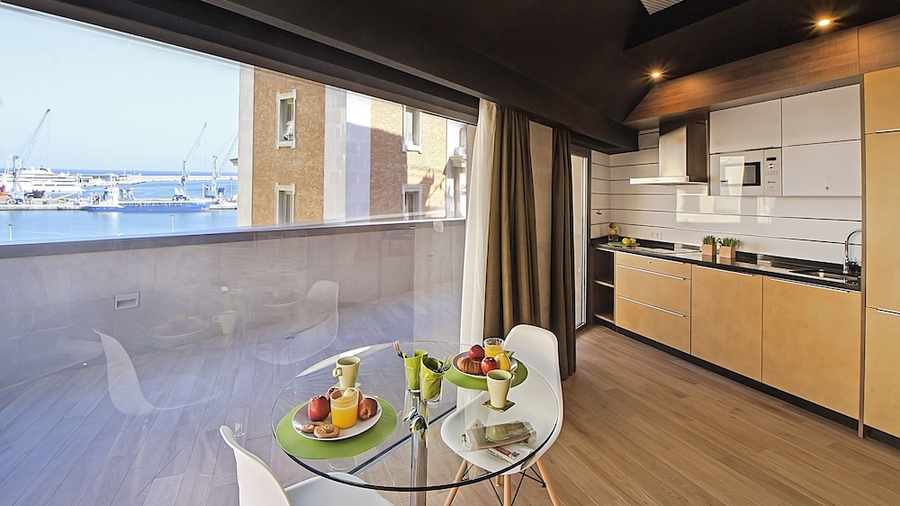 Apartamentos Suites Oficentro Deluxe 12/72