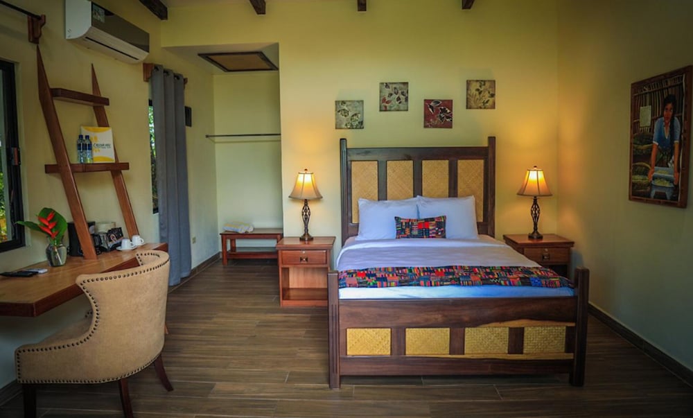 Cassia Hill Resort 14/65