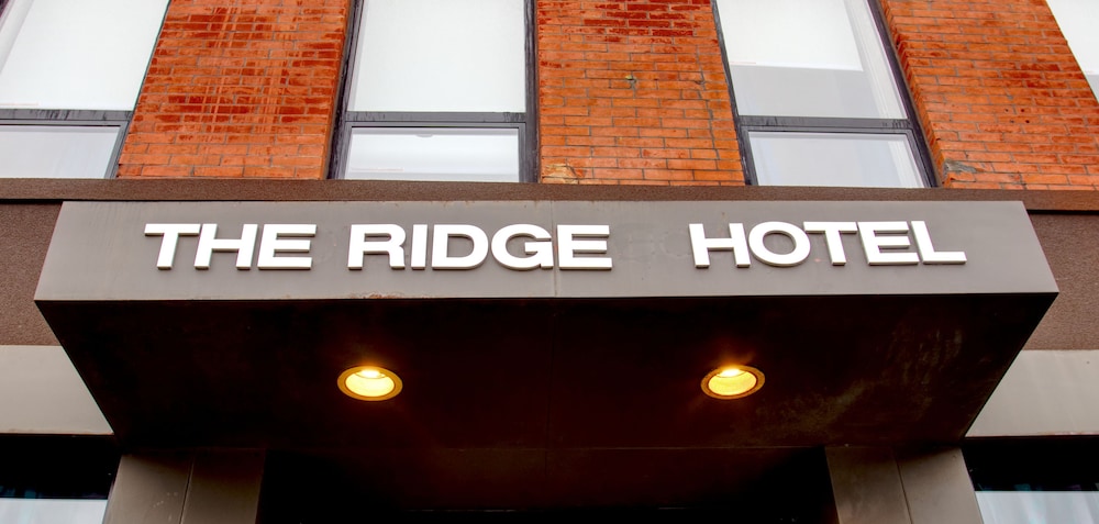 The Ridge Hotel 2/47