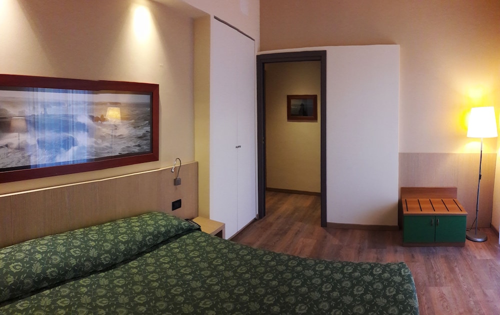 Hotel Esperia 13/71