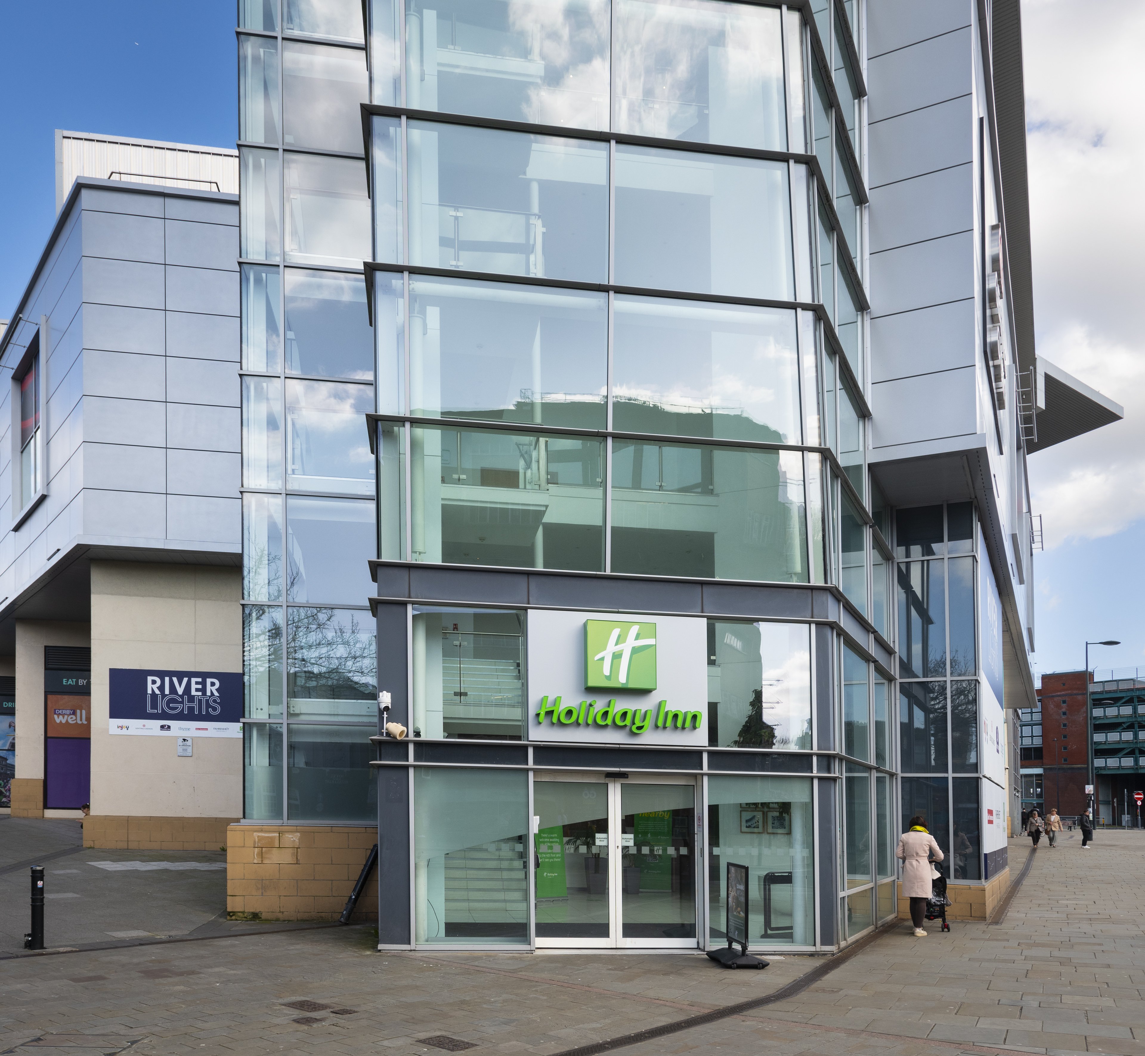 Holiday Inn Derby Riverlights 8/57