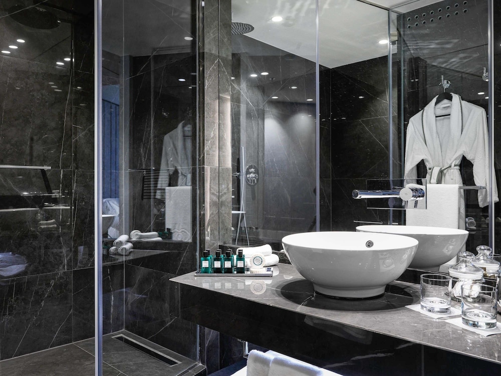 Sofitel Athens Airport 45/46