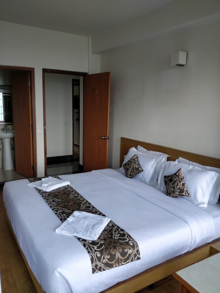 Hotel Ninamma 6/47