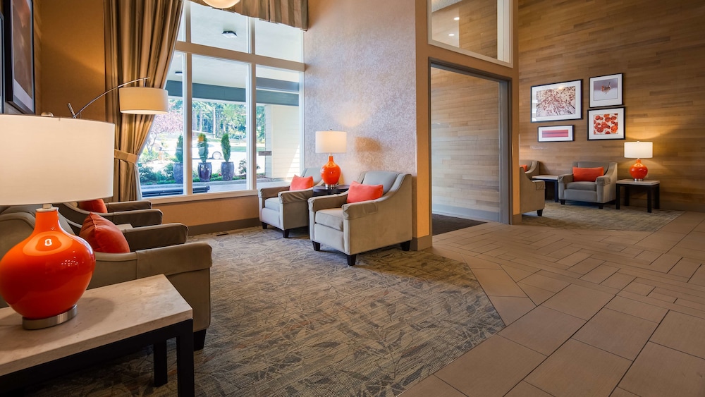 Best Western Plus Oak Harbor Hotel & Conference Center 22/41