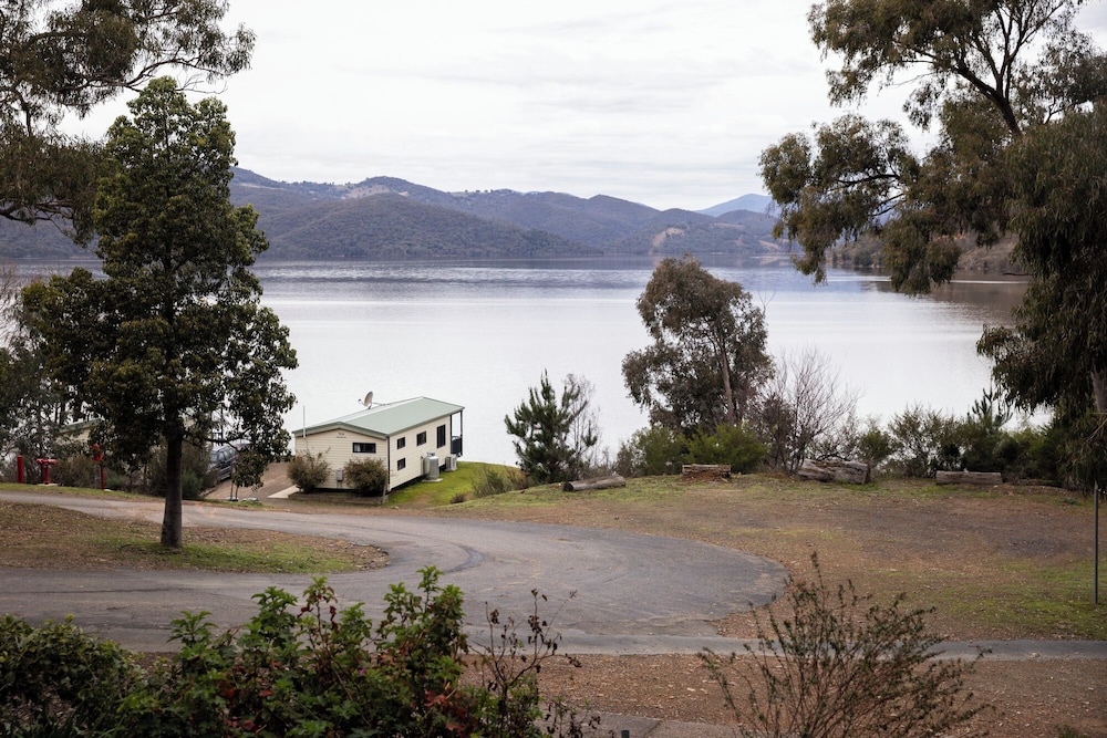 Reflections Holiday Parks Burrinjuck Waters 45/56