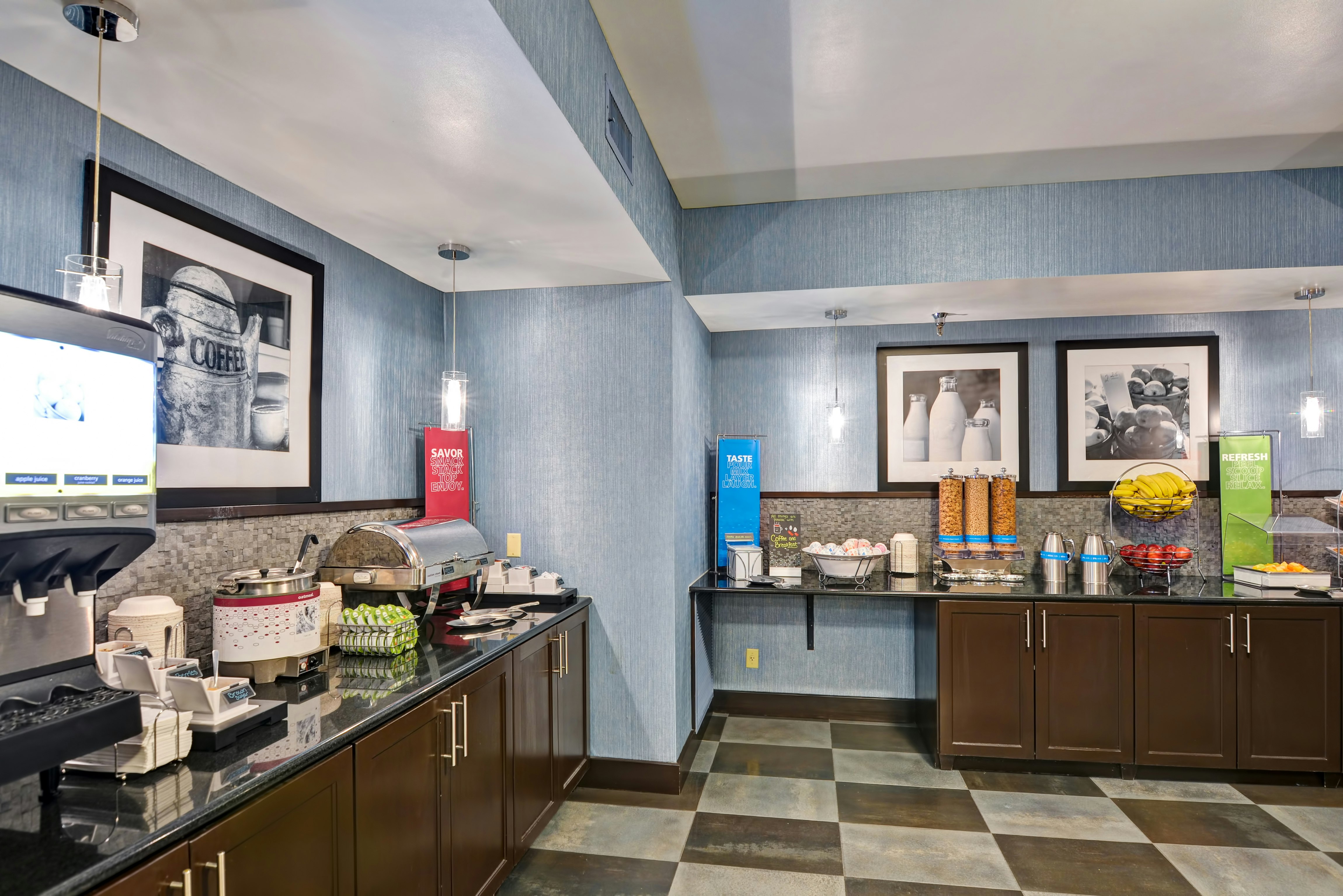 Hampton Inn State College 36/43