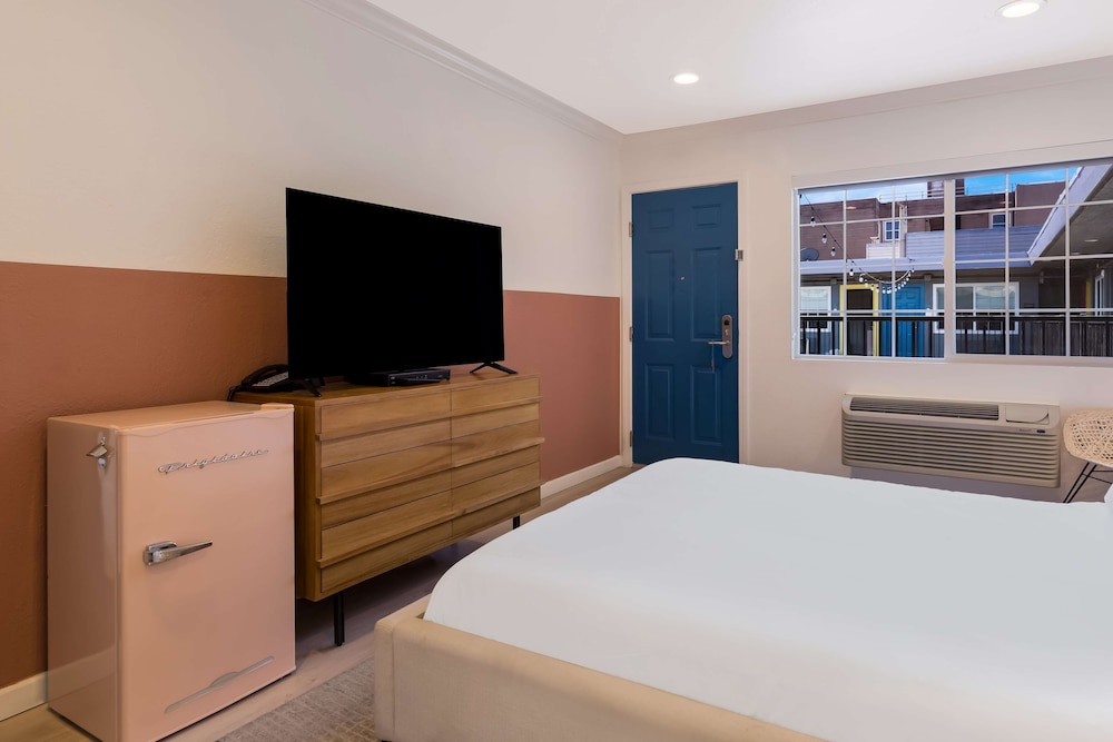 Signature Inn Berkeley Oakland 20/66